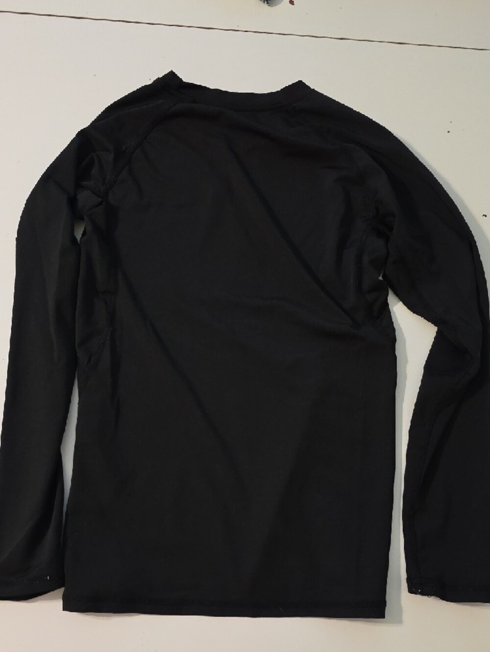 Black Long Sleeve Rash Guard - Picture 3 of 3